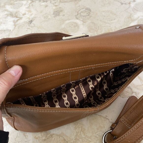 Tignanello Leather Organizer Shoulder Bag - Picture 14 of 14